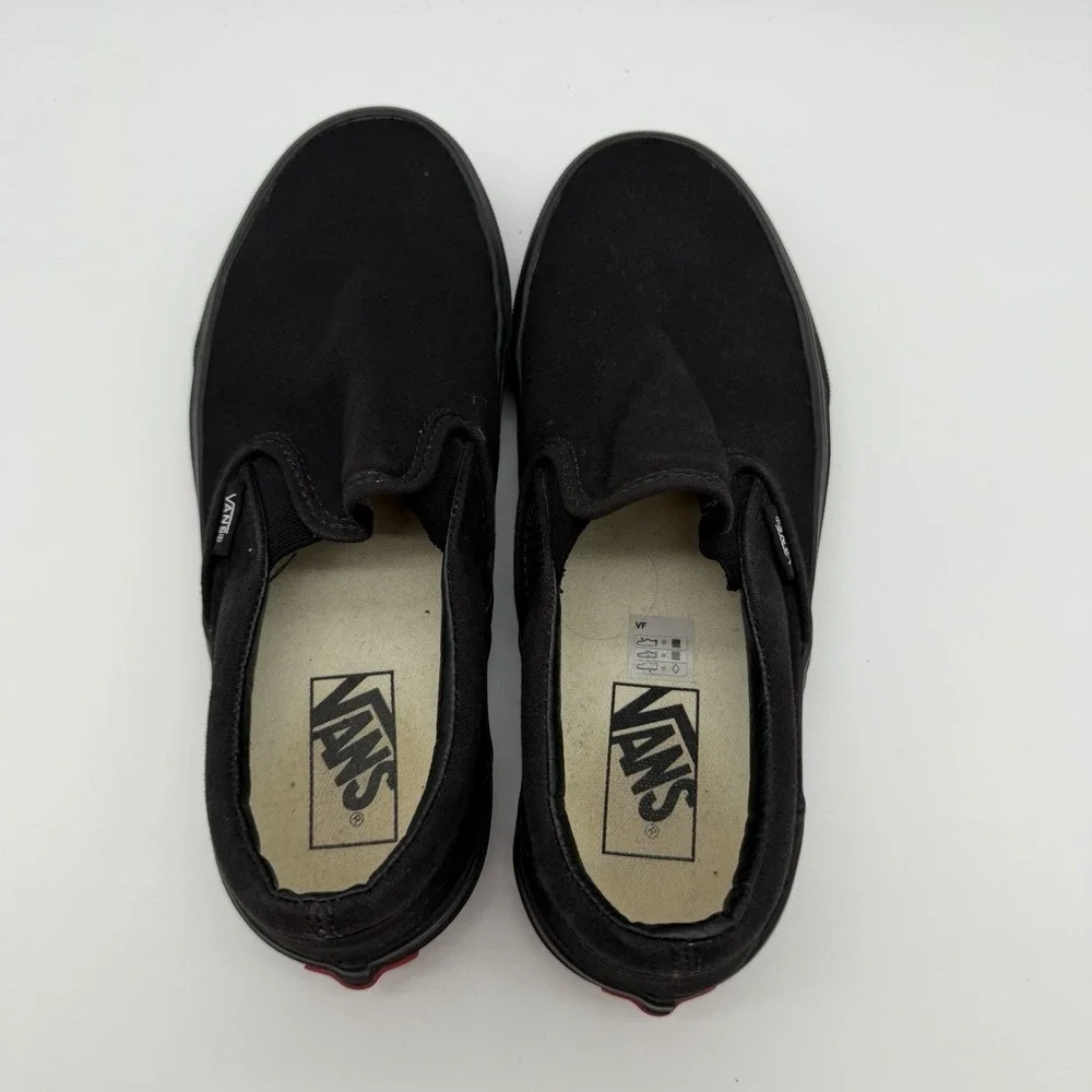 VANS Men's Classic Slip On Triple Black Canvas 721565 US Size 6.5